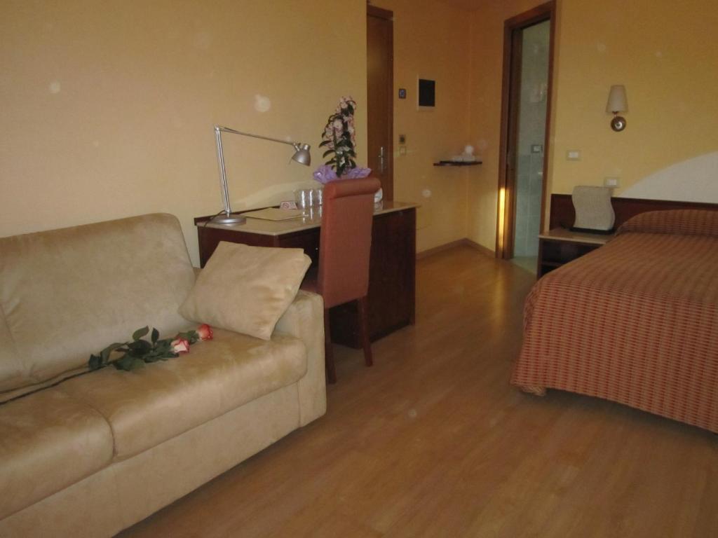 Hotel Al Sole Cavaion Veronese Exterior foto